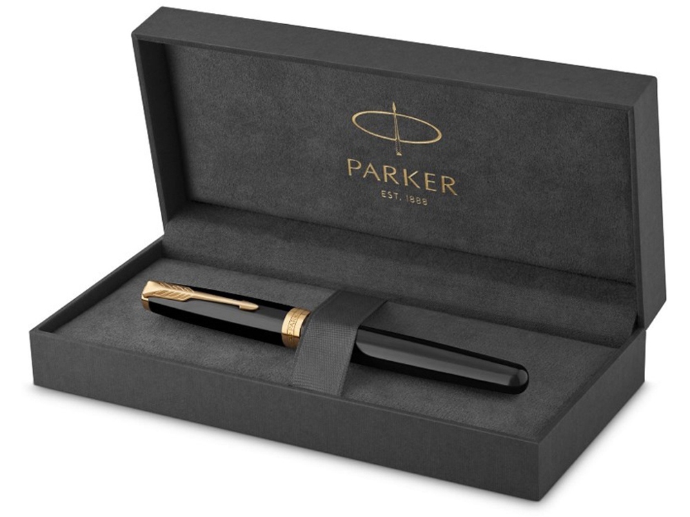 Перьевая ручка Parker Sonnet Black Lacquer GT, перо: F или М , цвет чернил: black, в подарочной упаковке